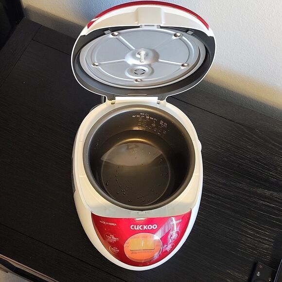 NEW CUCKOO 3-Cup ELECTRIC HEATING SMART RICE COOKER NON-STICK INNER POT REHEAT - Picture 12 of 15